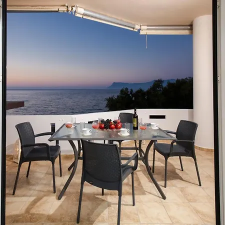 Mavros Molos Seaside Kíssamos