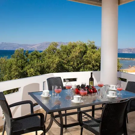 Mavros Molos Seaside